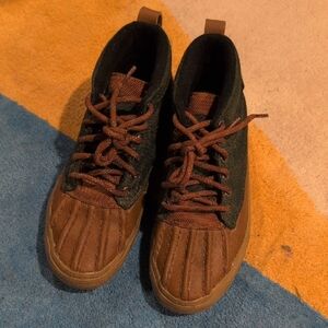 Vans Green And Brown Leather Rain Boots. Mid-hi